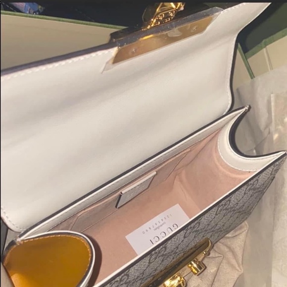 gucci purse - Picture 2 of 3